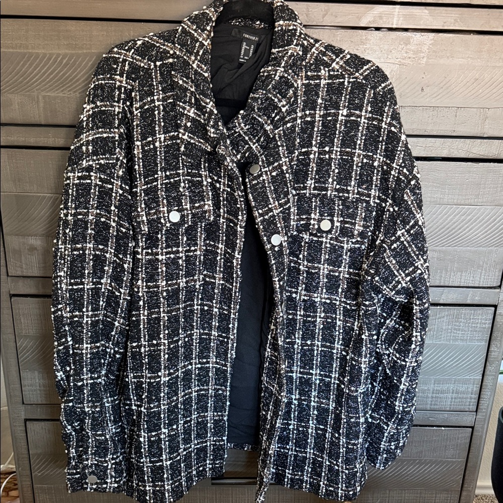 Stylish Black and White Plaid Men's Jacket